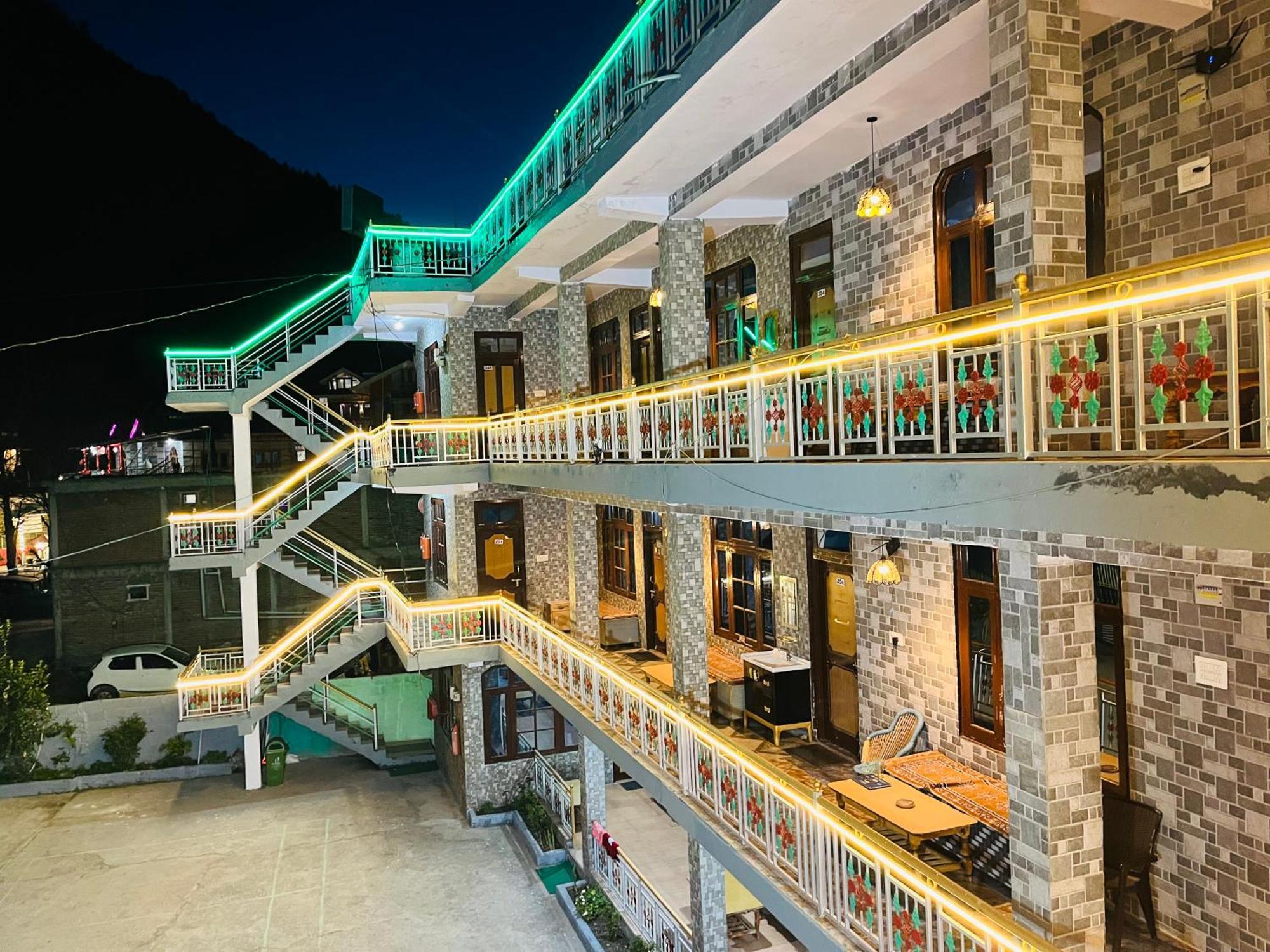Hotel Brownie River View Kasol Luaran gambar