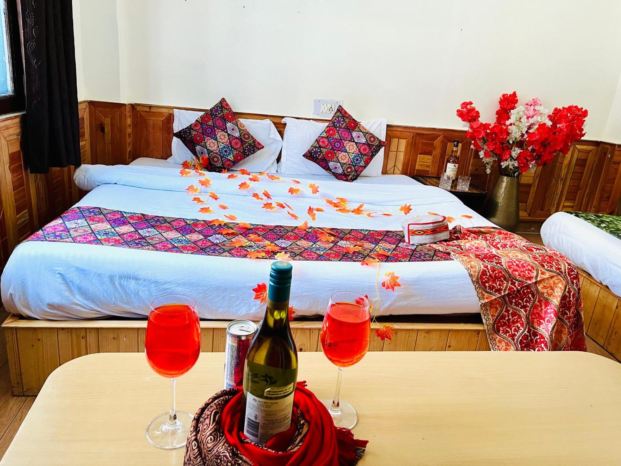 Hotel Brownie River View Kasol Luaran gambar