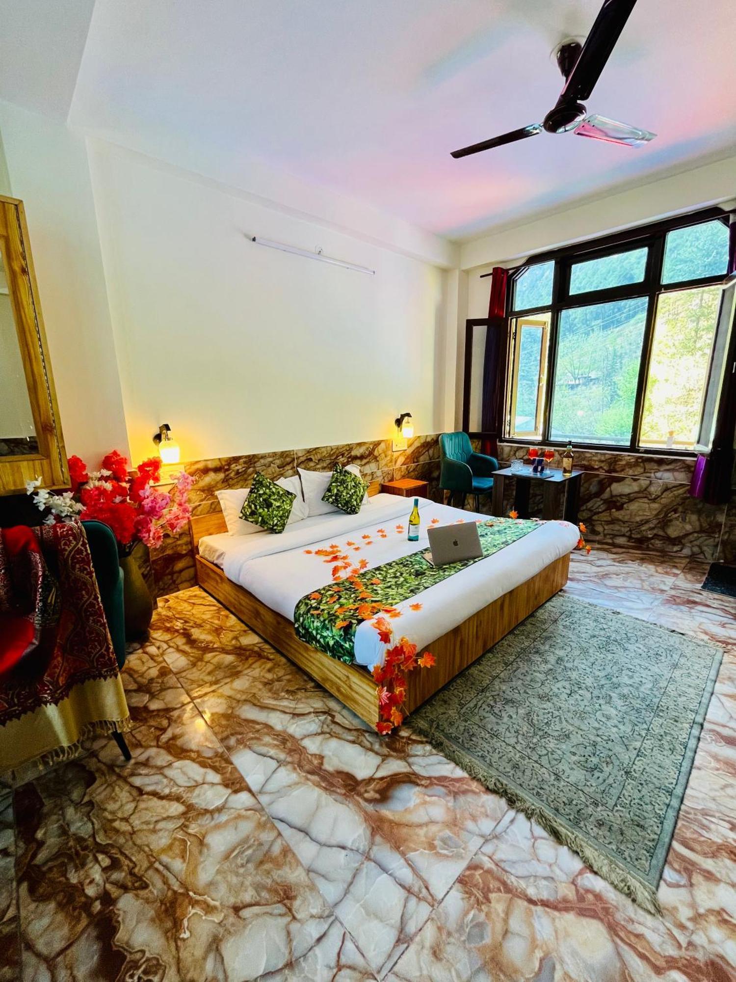 Hotel Brownie River View Kasol Luaran gambar